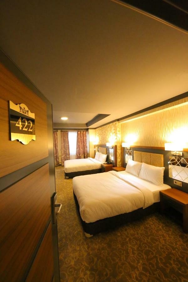 Taht Palace Hotel 반 외부 사진