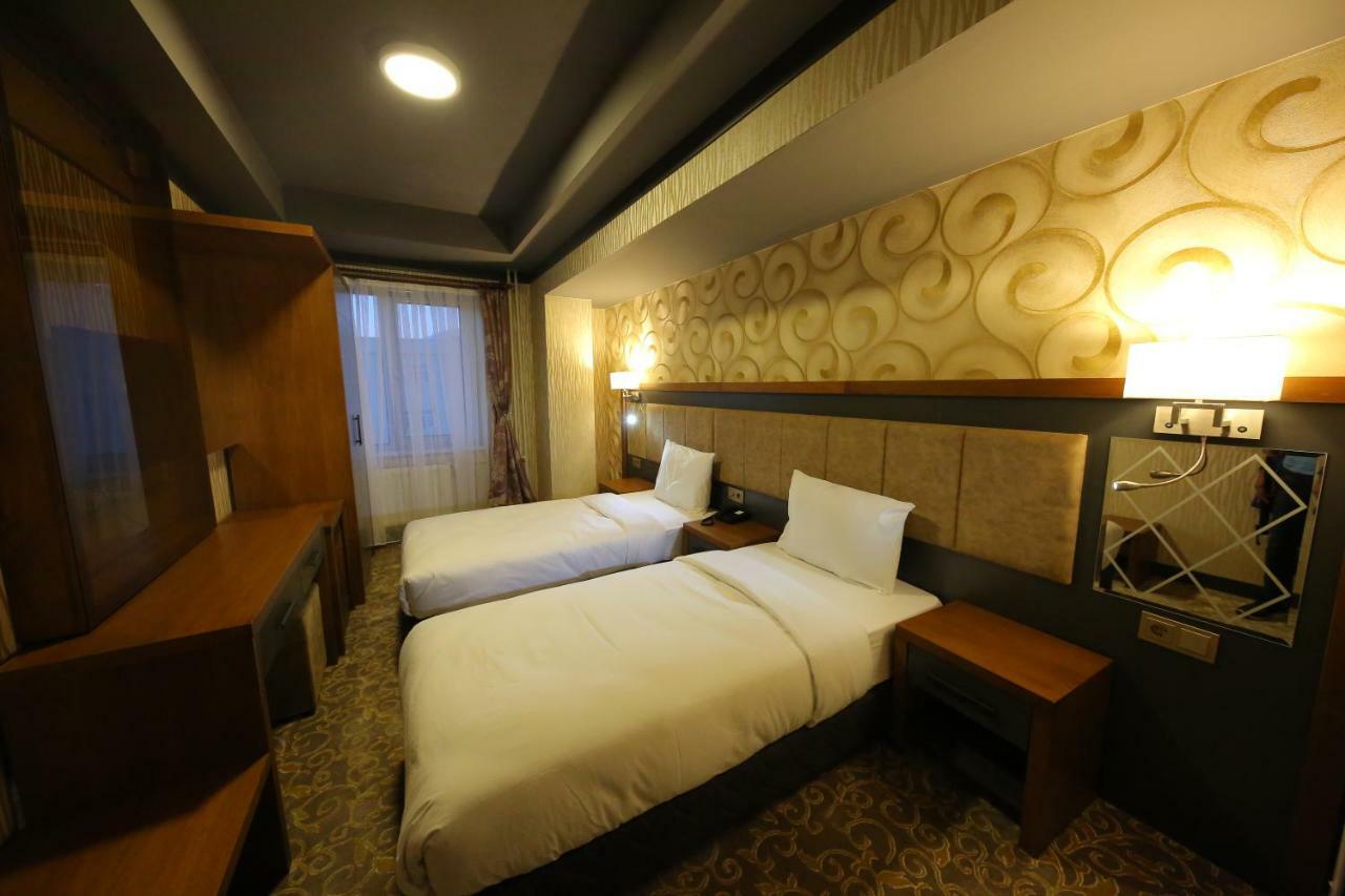 Taht Palace Hotel 반 외부 사진